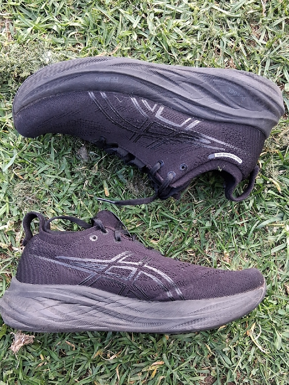 Asics Gel Niumbus 26 Womens Black Running Shoes - Picture 6 of 13